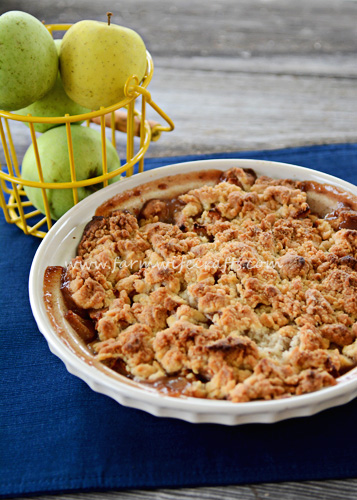 An apple pie that is baked in a bag, so the amazing flavors are sealed in the pie.