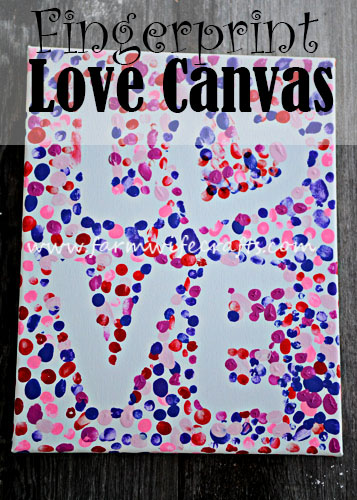 An easy to make Valentine's Craft, this Valentines Day fingerprint love canvas is perfect to display year after year.