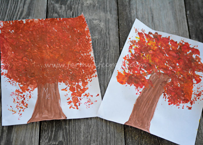 This tree foil painting is an easy and fun fall craft for kids, and adults, that brings the fall colors to life.