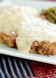 It's winter and if you are like me, you are looking for the ultimate comfort food. Possibly one that reminds you of your childhood? This Pan-Fried Cubed Steak and Gravy recipe screams comfort food!