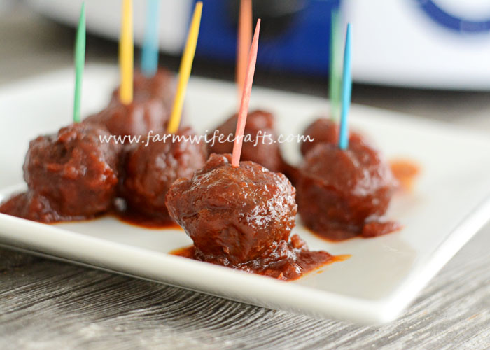 I love a good meatball recipe! This recipe for Sweet and Spicy Meatballs is sure to spice up your tastebuds!