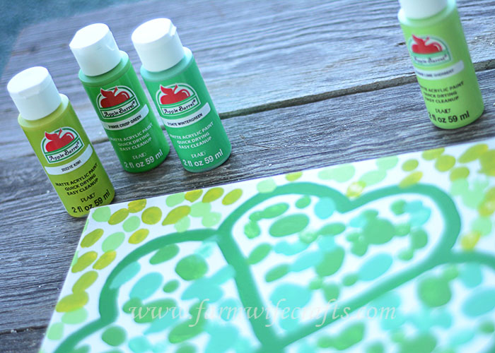 Are you looking for a craft to make with your kids this St. Patrick's Day that you can enjoy year after year. This Fingerprint Four Leaf Clover Canvas is just the thing, plus it will look adorable hanging on your wall.