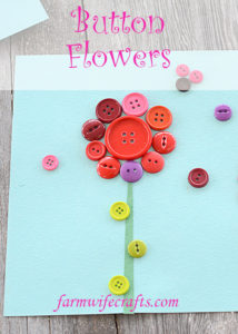 Who's ready for spring flowers, sunshine, and blue skies??? I definitely am. This button flower craft definitely brightens up my home and adds a smile to my face when I look at it.