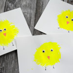 Are you looking for some easy Easter crafts to make with your kids while their home?  This Easy Chick Fork Painting is super easy to make!