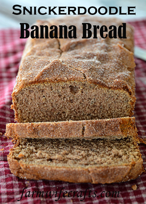 Does your family love banana bread?  Add a new twist on the traditional banana bread with this Snickerdoodle Banana Brad recipe.