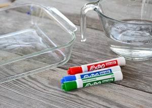 Do your kids like doing science experiments like mine?  This Floating Dry Erase Marker experiment is simple and uses items you probably already have on hand.  