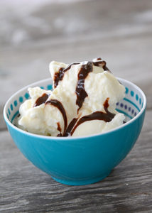 Have you ever wanted to make ice cream, but don't have an ice cream maker?  This recipe for Homemade Ice Cream in a Bag is perfect for you!