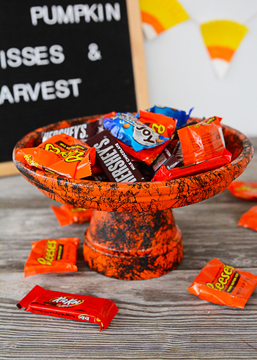 It's almost Halloween and that means all things spooky and sweet!  This DIY Halloween Candy Dish is the perfect place to stash all your sweet Halloween candy for Trick-or-Treaters.