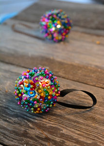 New Year's Eve may look a little different this year.  Whether you are ringing in the New Year at home, or with friends, you may be looking for something to keep the kids entertained while waiting for the ball drop.  This New Year's Eve Ball Craft For Kids only requires a few simple supplies and will no doubt keep the kids occupied so you can enjoy the evening.