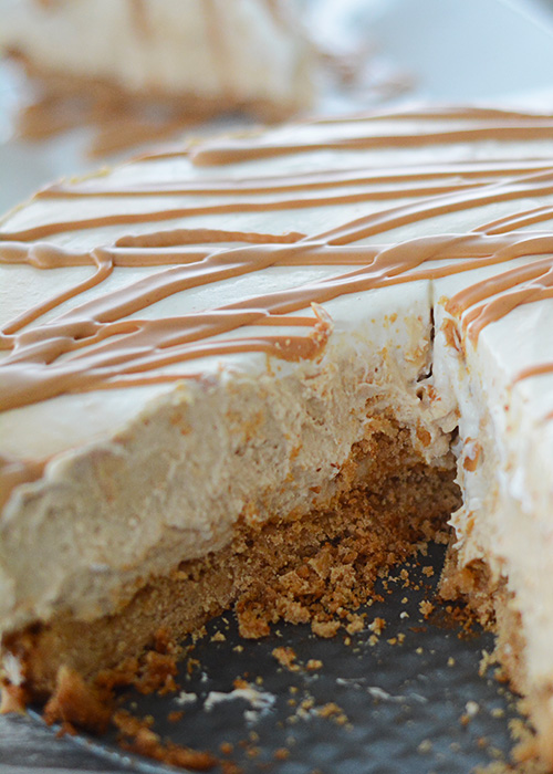 Do you love cheesecake?  If so, then you have to try this recipe for Peanut Butter Cheesecake.