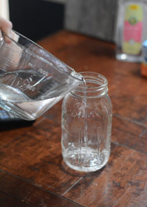 If you are looking for a something to keep your kids entertained this winter, you have to try this Snowstorm in a Jar experiment.